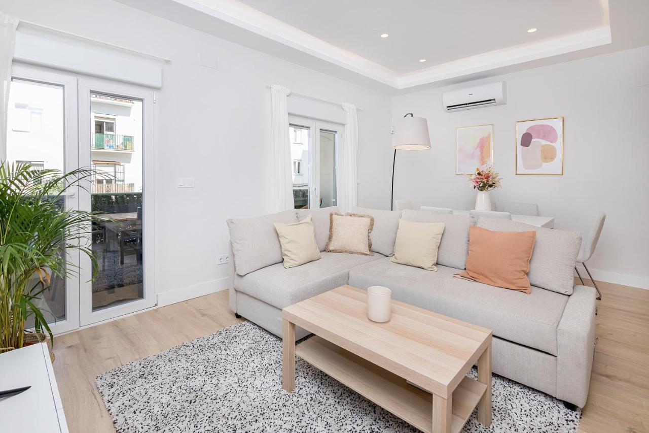 Eugenio City Center Apartment Малага Экстерьер фото
